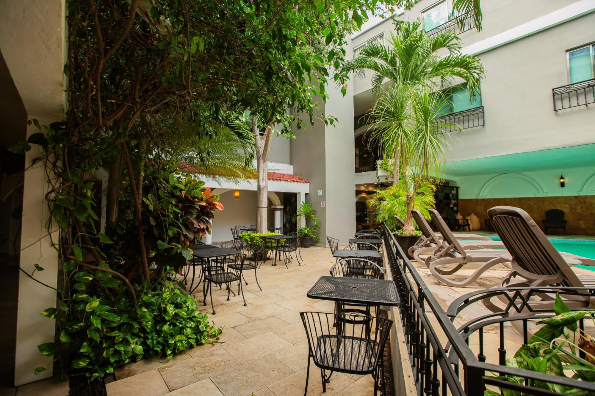 Hotel Nacional Merida Exterior photo